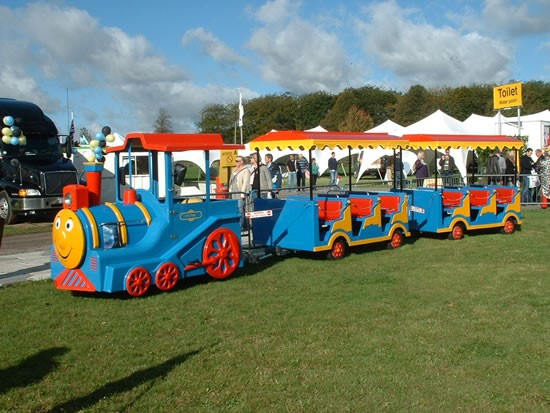 Lennie the land train at Summerfest